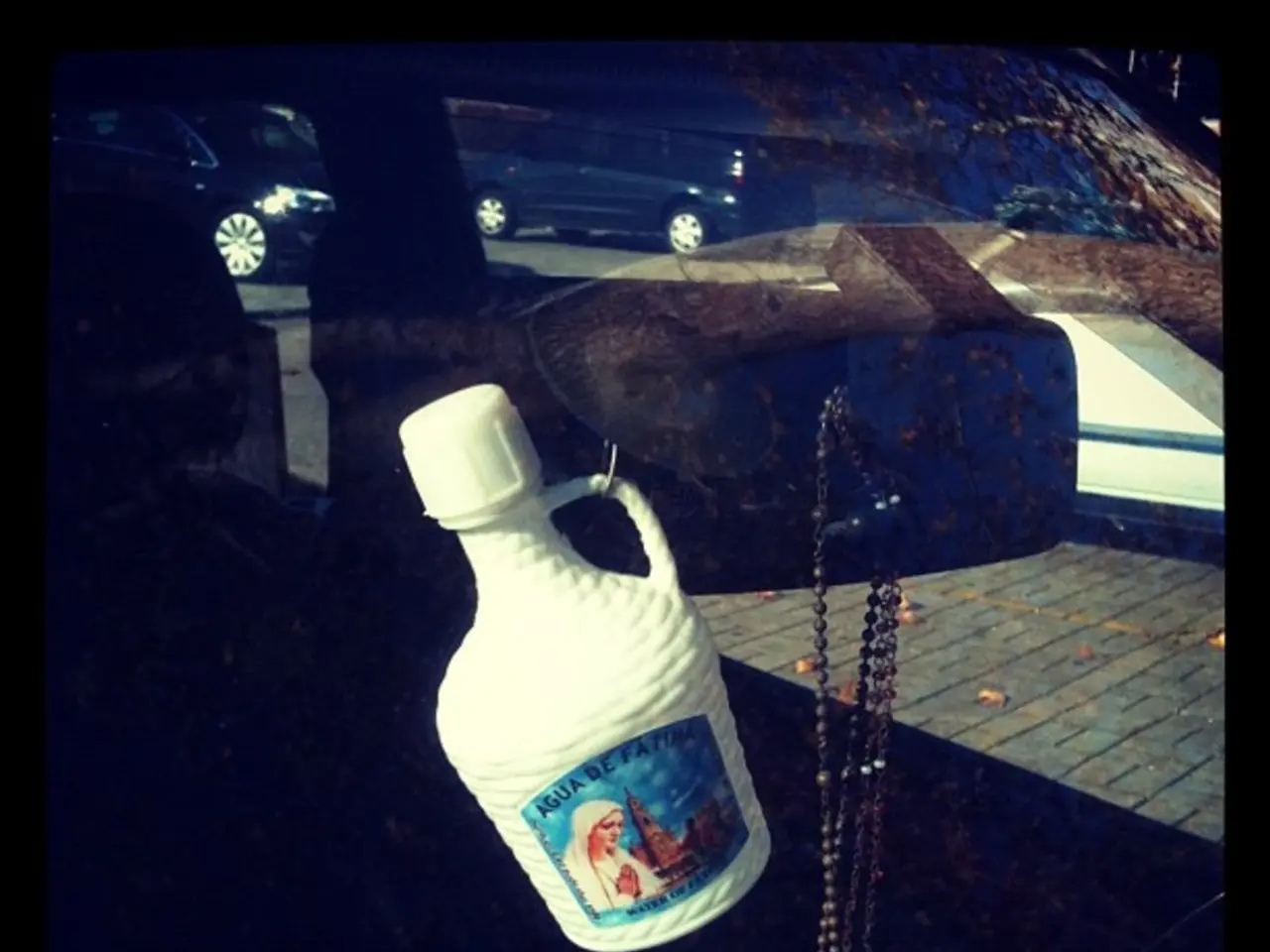 Corolla with Liquid Hydrogen Fuel, Participating in its 2nd 24-Hour Endurance Race: A Test of...