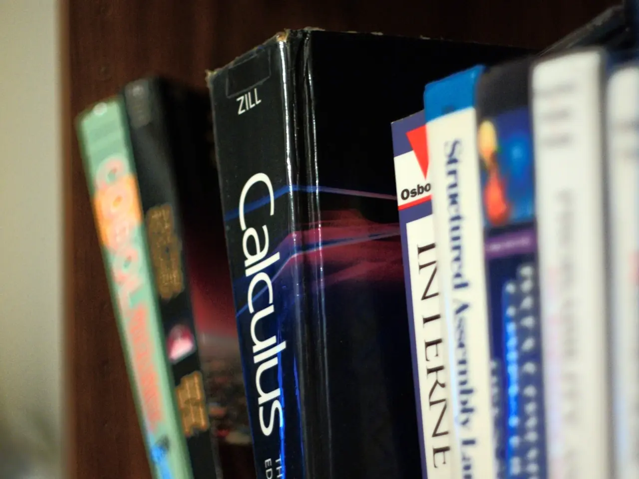 Digital bookstore platform, Bookshop.org, considering the introduction of an electronic reader...