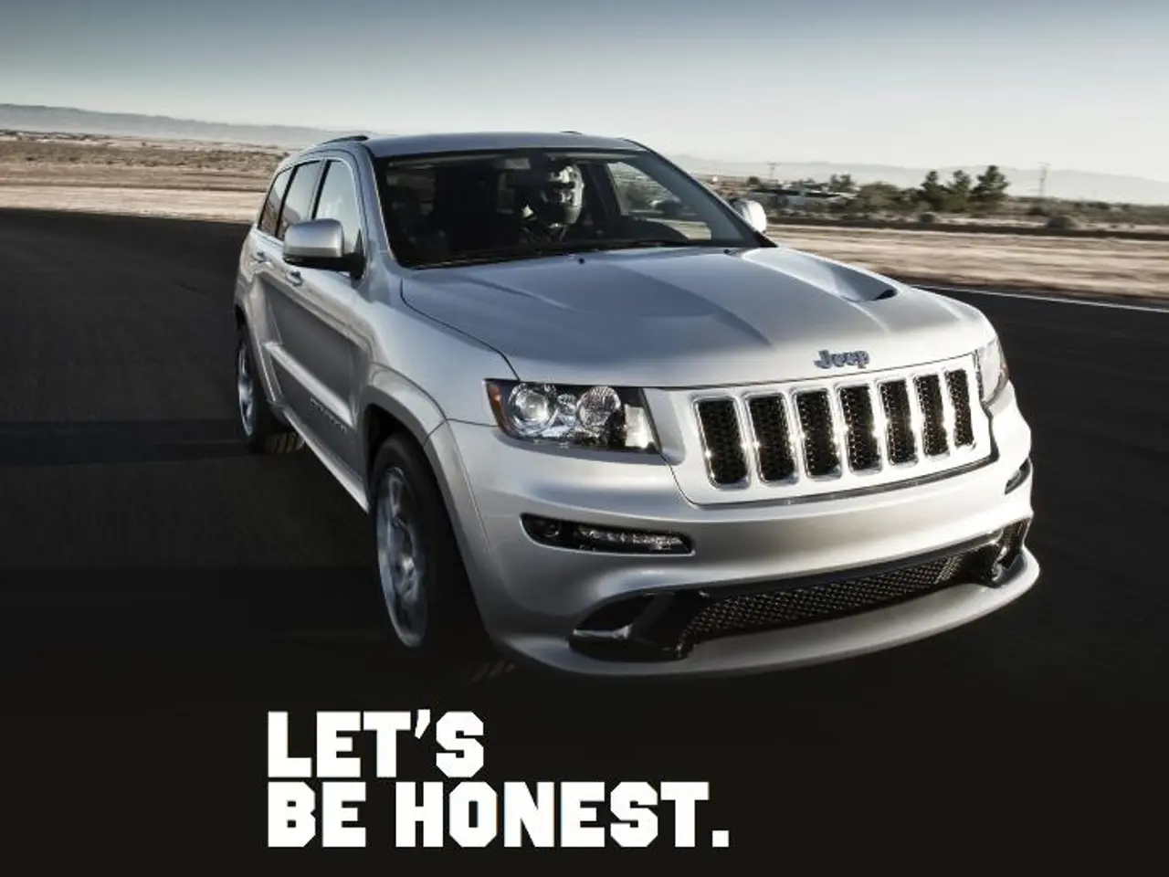 Essential Insights on the Bentley Flying Spur V8 Hybrid: Four Crucial Points to Understand