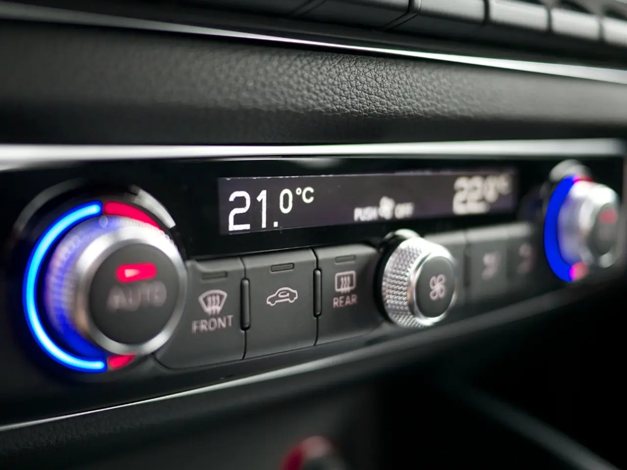 UK Government Seals Nuclear Energy Accord with U.S. Regarding Energy Shift