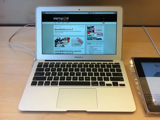 Exploration of Laptops versus Touch-Screen PCs in Web Browsing Contexts