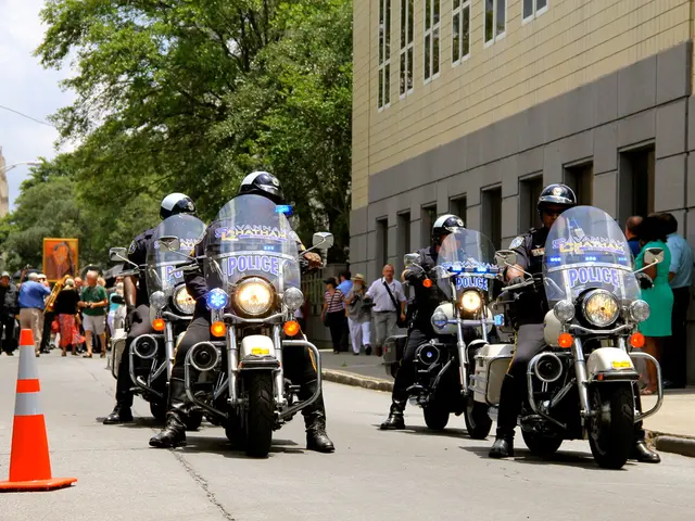 Police in Stuttgart adopt an interactive social media approach under the banner #Radstaffel0711