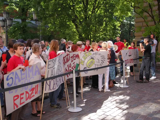 Police Introduce Mobile Video Surveillance for the First Time