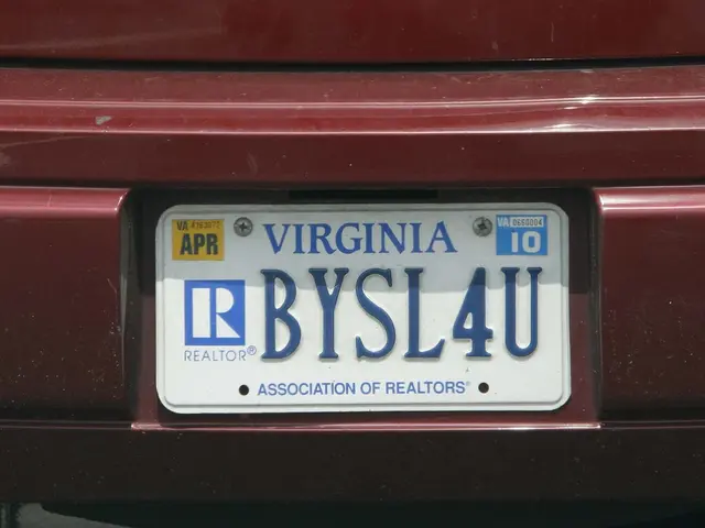 Experienced Issues with New Rivian R1S TriMotor: Advertised Range Inaccurate by 20 Miles,...